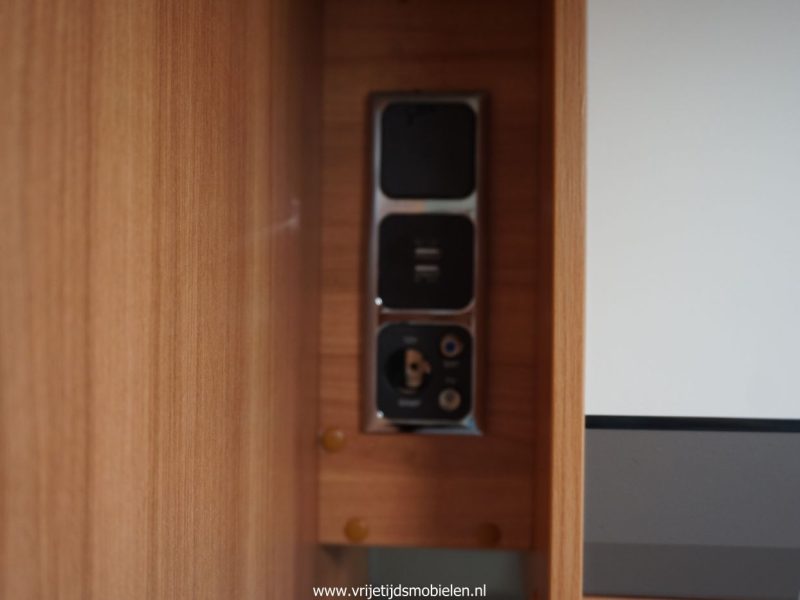 Pössl Summit 600 Plus