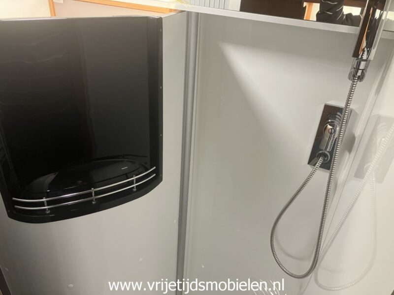 Pössl Summit - Hefdak