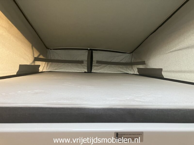 Pössl Summit - Hefdak